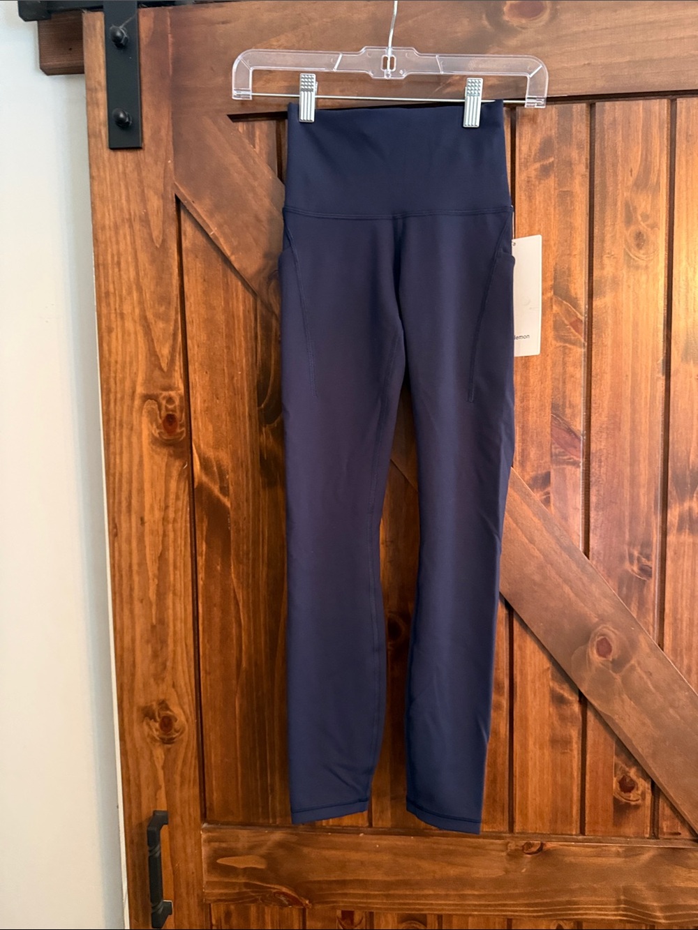 Lululemon Wunder Train HR tight 25" with pockets size 2